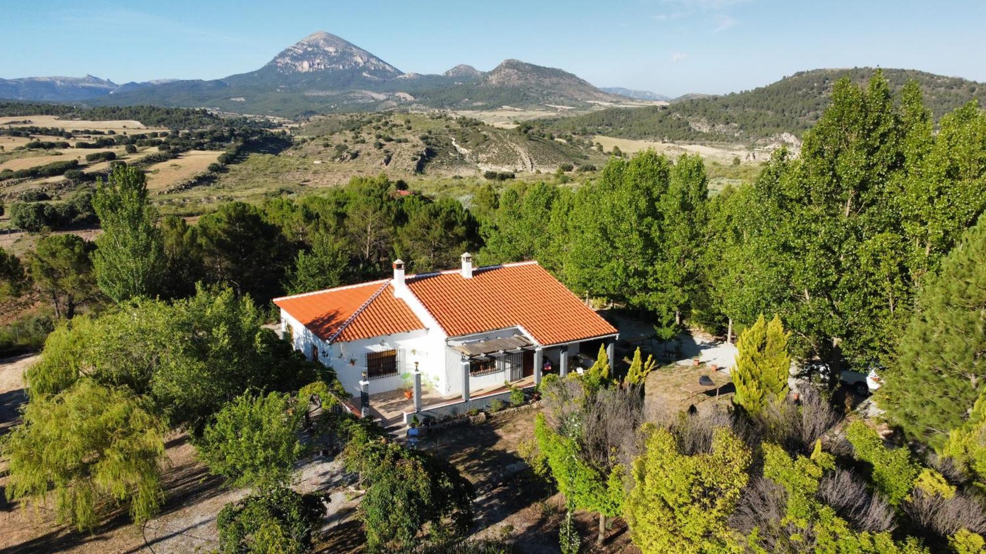 El Rincon Del Guardal, Alojamiento Rural Y Guias De Montana San Clemente  외부 사진